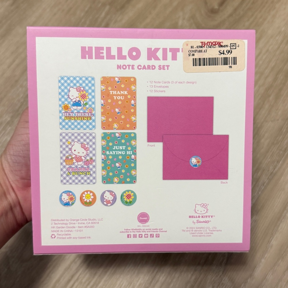 Hello Kitty Cards + Envelope Set - Picture 2 of 2